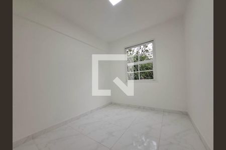 Sala de apartamento à venda com 3 quartos, 63m² em Prado, Contagem