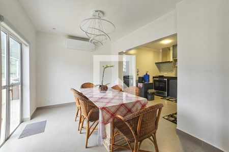 Sala de apartamento para alugar com 2 quartos, 140m² em Jardim Tejereba, Guarujá