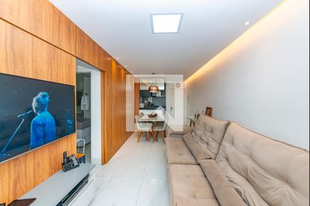 Sala de apartamento para alugar com 3 quartos, 69m² em Palmeiras, Belo Horizonte