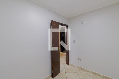 Quarto 2 de casa para alugar com 3 quartos, 200m² em Parque Cisper, São Paulo