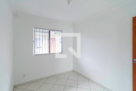 Quarto de casa de condomínio para alugar com 2 quartos, 84m² em Parque Xangri-lá, Contagem