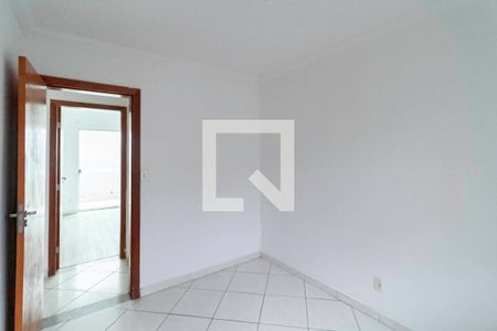 Quarto de casa de condomínio para alugar com 2 quartos, 84m² em Parque Xangri-lá, Contagem