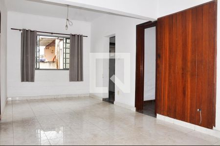 Sala de casa para alugar com 3 quartos, 80m² em Vila Miriam, São Paulo