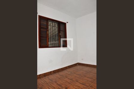 Quarto 01 de casa para alugar com 3 quartos, 80m² em Vila Miriam, São Paulo