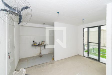 Sala de apartamento para alugar com 1 quarto, 55m² em Irajá, Rio de Janeiro