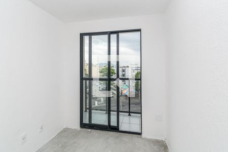 Sala de apartamento à venda com 2 quartos, 52m² em Irajá, Rio de Janeiro