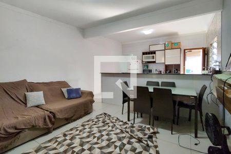 Sala de casa para alugar com 2 quartos, 100m² em Jardim Guaramar, Praia Grande