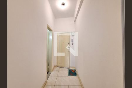 Corredor de apartamento para alugar com 1 quarto, 24m² em Centro, Rio de Janeiro