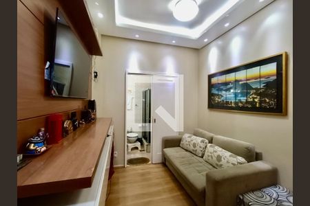 Sala de casa de condomínio à venda com 2 quartos, 41m² em Copacabana, Rio de Janeiro