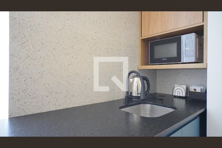 Cozinha de kitnet/studio para alugar com 1 quarto, 15m² em Centro, Florianópolis