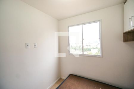 Quarto 01 de apartamento para alugar com 2 quartos, 34m² em Chácara Seis de Outubro, São Paulo