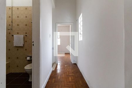 Corredor de casa para alugar com 3 quartos, 120m² em Bosque da Saúde, São Paulo