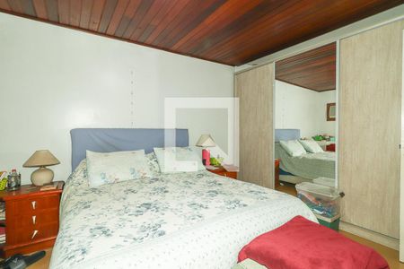 Quarto Suíte de casa à venda com 4 quartos, 370m² em Vila Ipiranga, Porto Alegre