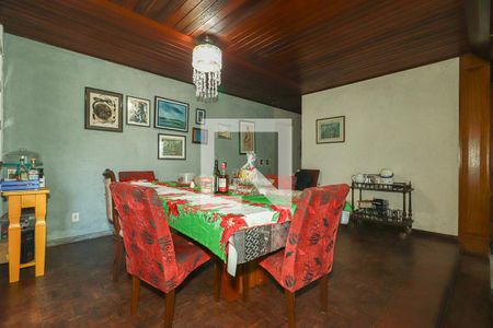 Sala de Jantar de casa à venda com 4 quartos, 370m² em Vila Ipiranga, Porto Alegre