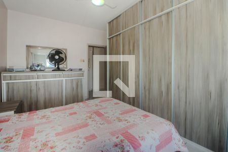 Quarto 1 de apartamento para alugar com 2 quartos, 114m² em Floresta, Porto Alegre