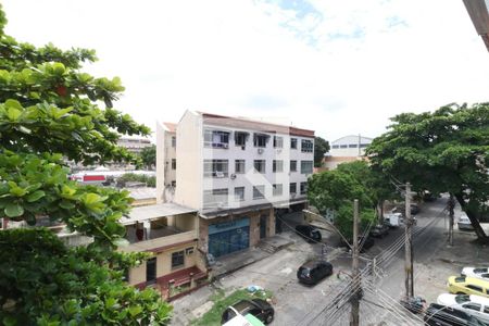 Sala vista de apartamento para alugar com 3 quartos, 80m² em Abolição, Rio de Janeiro