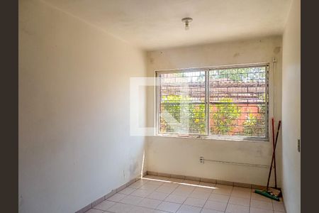 Quarto - Sala  de apartamento para alugar com 1 quarto, 40m² em Teresópolis, Porto Alegre