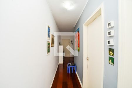 Corredor de apartamento à venda com 2 quartos, 68m² em Jardim Floresta, Porto Alegre