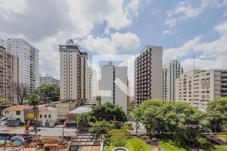 Vista da Sala de apartamento à venda com 3 quartos, 135m² em Cerqueira César, São Paulo