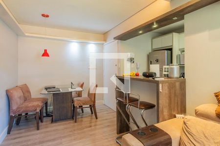 Sala de apartamento para alugar com 3 quartos, 68m² em Medianeira, Porto Alegre