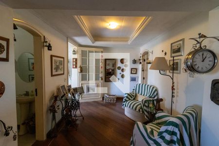 Sala de casa à venda com 3 quartos, 430m² em Jardim Isabel, Porto Alegre