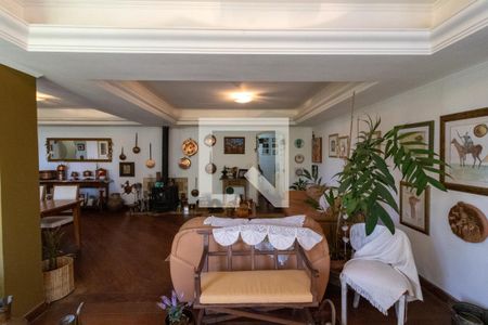 Sala de casa à venda com 3 quartos, 430m² em Jardim Isabel, Porto Alegre