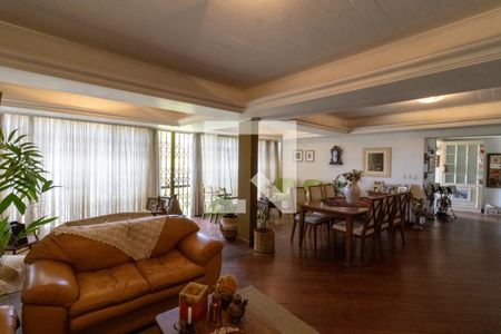 Sala de casa à venda com 3 quartos, 430m² em Jardim Isabel, Porto Alegre