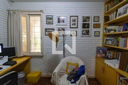 Escritório de casa à venda com 3 quartos, 430m² em Jardim Isabel, Porto Alegre