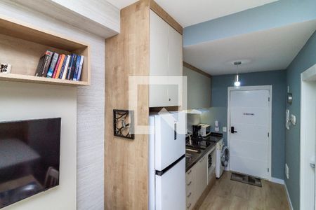 Sala / Quarto de kitnet/studio para alugar com 1 quarto, 27m² em Perdizes, São Paulo