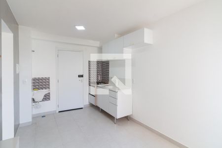 Sala - Cozinha de apartamento para alugar com 2 quartos, 32m² em Jardim Celeste, São Paulo