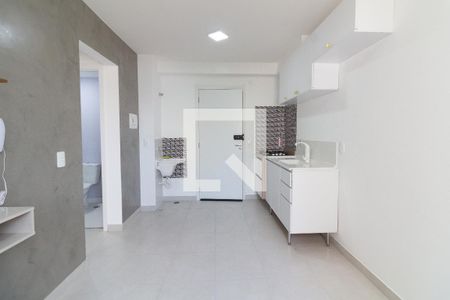 Sala - Cozinha de apartamento para alugar com 2 quartos, 32m² em Jardim Celeste, São Paulo