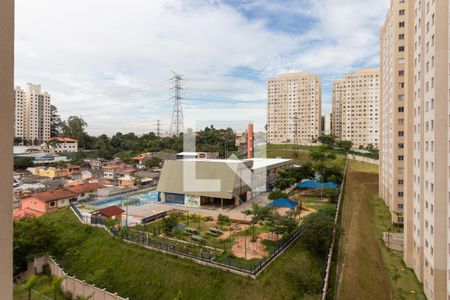 Vista da Sala - Cozinha de apartamento para alugar com 2 quartos, 32m² em Jardim Celeste, São Paulo