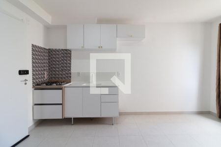 Sala - Cozinha de apartamento para alugar com 2 quartos, 32m² em Jardim Celeste, São Paulo