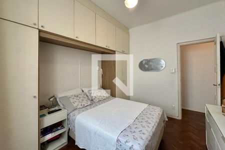 Quarto 1 de apartamento à venda com 3 quartos, 97m² em Laranjeiras, Rio de Janeiro