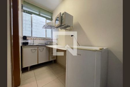 Cozinha de kitnet/studio para alugar com 1 quarto, 1350m² em Vila Indiana, São Paulo