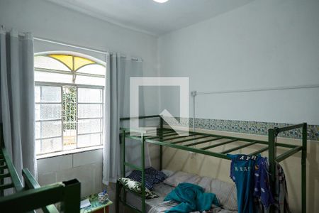 Quarto de casa à venda com 4 quartos, 197m² em Paraíso, Belo Horizonte