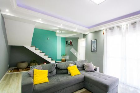 Sala de TV de casa à venda com 3 quartos, 260m² em Vila Tibiriçá, Santo André