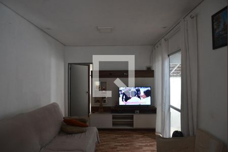 Sala de casa à venda com 3 quartos, 100m² em Utinga, Santo André