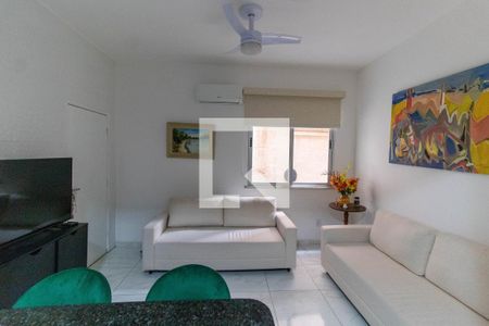 Sala de apartamento à venda com 2 quartos, 70m² em São Domingos, Niterói