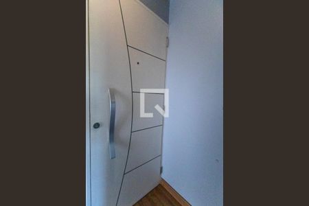 Sala Porta de apartamento à venda com 3 quartos, 62m² em Vila Inglesa, São Paulo