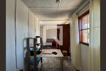 Casa à venda com 2 quartos, 80m² em Santos Dumont, São Leopoldo