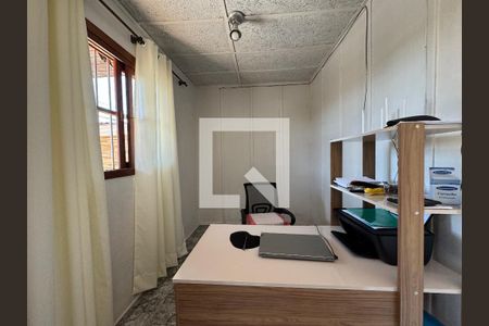 Casa à venda com 2 quartos, 80m² em Santos Dumont, São Leopoldo