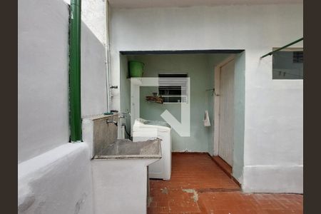 Casa para alugar com 140m², 2 quartos e 3 vagas Casa para alugar com 140m², 2 quartos e 3 vagasÁrea de Serviço