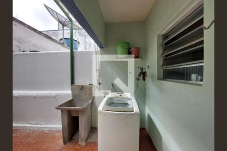 Casa para alugar com 140m², 2 quartos e 3 vagas Casa para alugar com 140m², 2 quartos e 3 vagasÁrea de Serviço