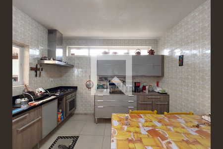 Casa para alugar com 140m², 2 quartos e 3 vagas Casa para alugar com 140m², 2 quartos e 3 vagasCozinha