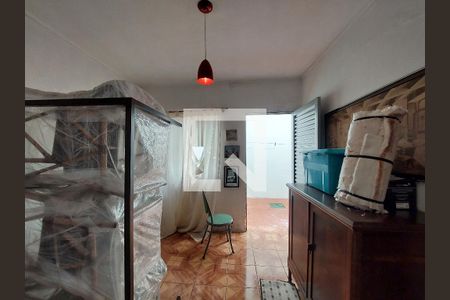 Casa para alugar com 140m², 2 quartos e 3 vagas Casa para alugar com 140m², 2 quartos e 3 vagasSala de Edícula