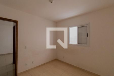 Quarto 1 de apartamento para alugar com 2 quartos, 50m² em Vila Nhocuné, São Paulo