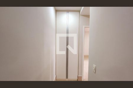 Corredor de apartamento à venda com 3 quartos, 92m² em Jardim Florida, Jundiaí