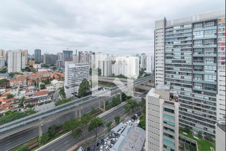 Varanda - Vista de apartamento para alugar com 1 quarto, 27m² em Campo Belo, São Paulo