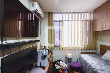 Quarto 2 de apartamento à venda com 2 quartos, 75m² em Grajaú, Rio de Janeiro